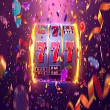 399slot Live Casino တွင် Real Dealer နှင့် Baccarat ကစားနေသောမြင်ကွင်း